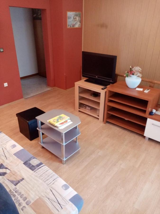 Apartman Loreta Pula Exteriör bild