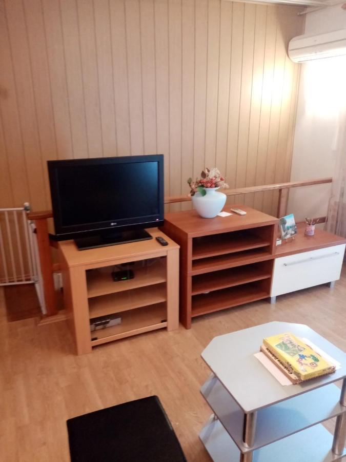 Apartman Loreta Pula Exteriör bild